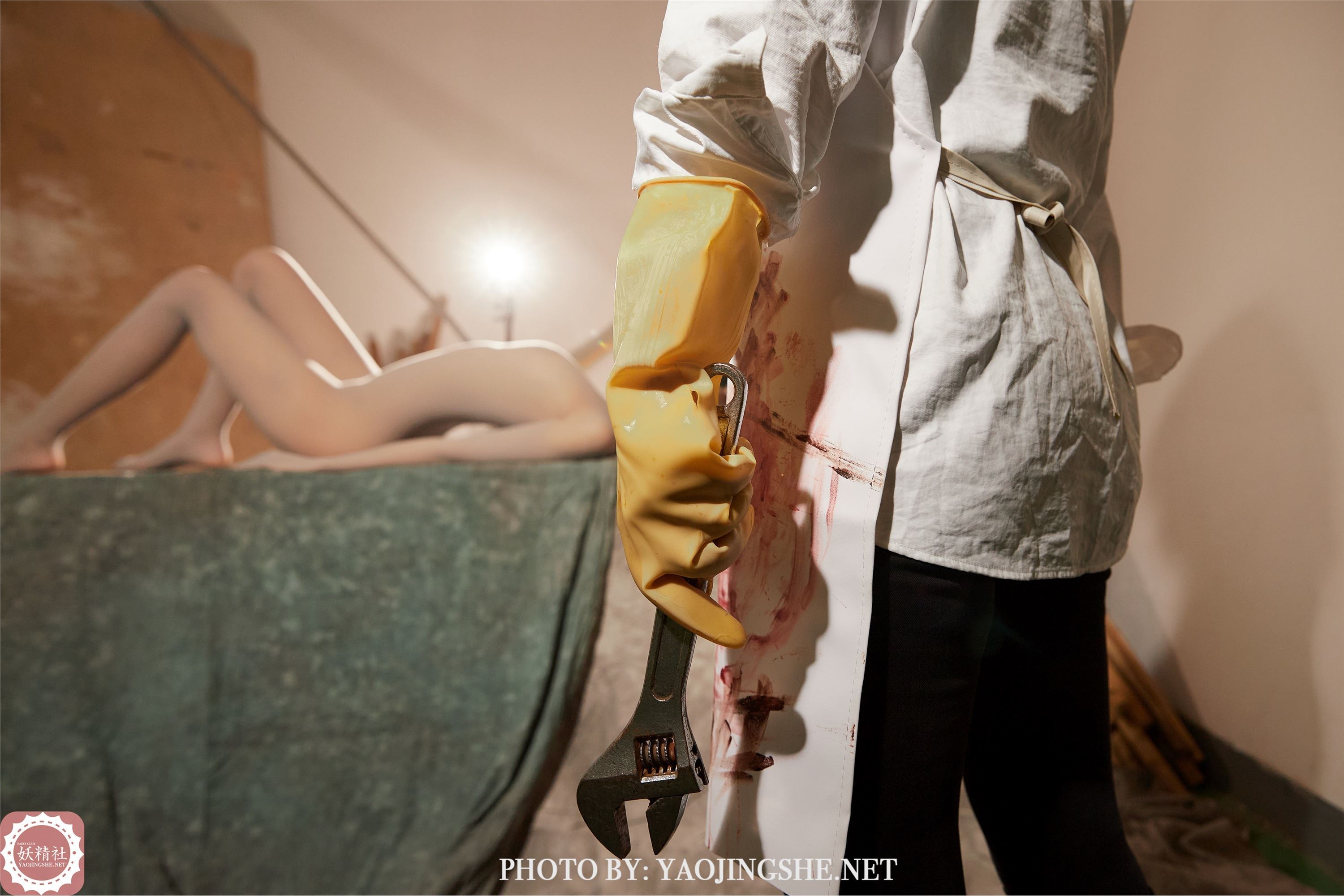 YAOJINGSHE 妖精社 T2119《苏伟-雨夜追凶之逃亡》